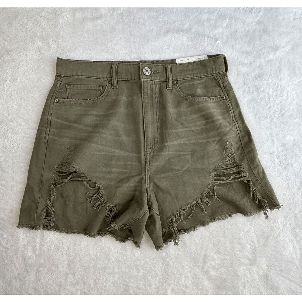 American Eagle Highest Rise Mom Short Size 8/ 29W, NWT Olive Green Ripped Frayed